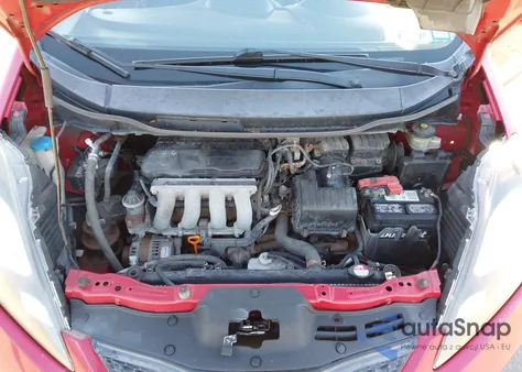 2010 Honda Fit Sport from USA, damaged, VIN JHMGE8H43AC017332